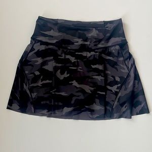 Athleta Ace Printed Tennis Skort 15.5” - Camo print. New with tags. Size Medium